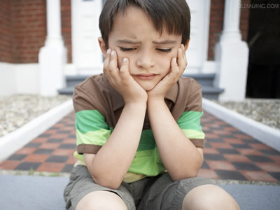 哪些儿童更易患抑郁症？