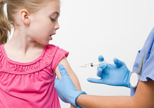 到底要不要给孩子打付费疫苗