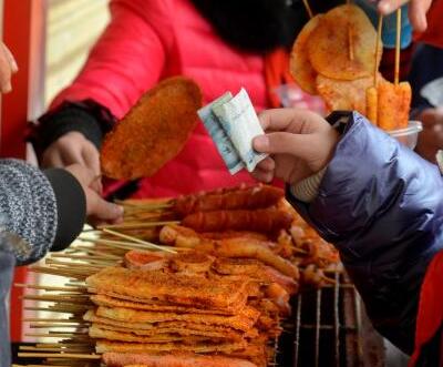 国务院食品安全办等发文 严查校园周边食品无证经营