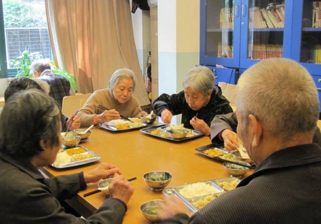 京8区试点建设养老助餐服务体系