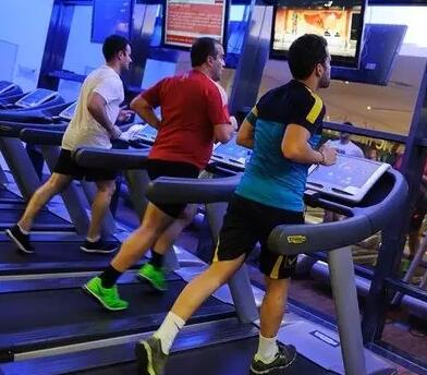 气的时候去锻炼，心脏病发作概率升两倍