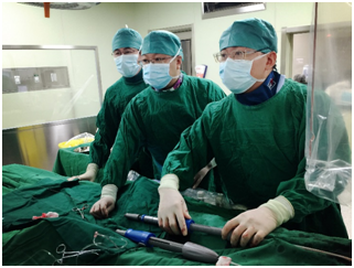 北京清华长庚医院血管外科引进最新式覆膜支架安全治疗腹主动脉瘤