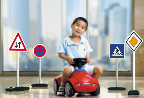 全国交通安全日：家长必知的儿童交通安全5要点