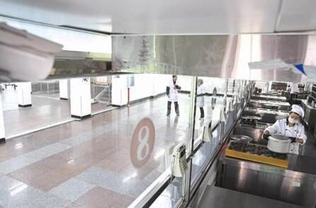 食药监局拟加强校园监管 鼓励厨房配餐间装摄像头