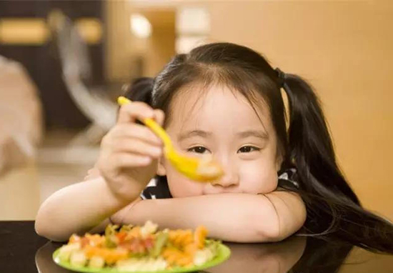 《中国学龄儿童膳食指南》发布