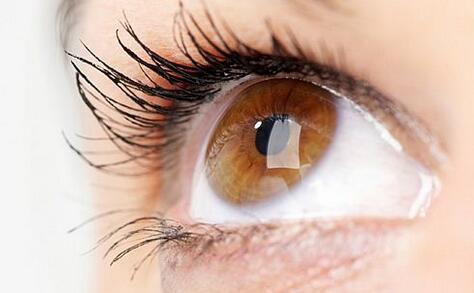 美国干细胞眼科治疗导致三名女性失明