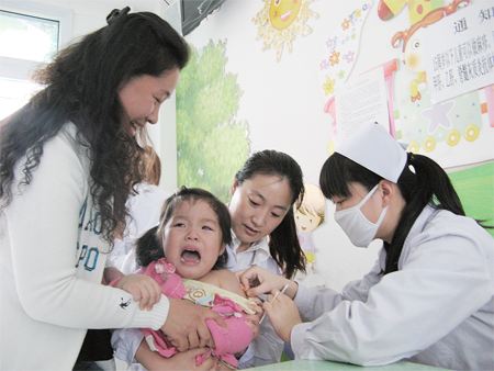 保护儿童健康，各地共筑疫苗安全屏障