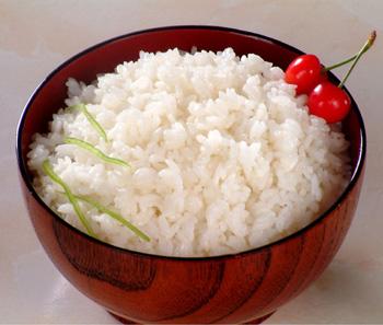白米饭营养比馒头差